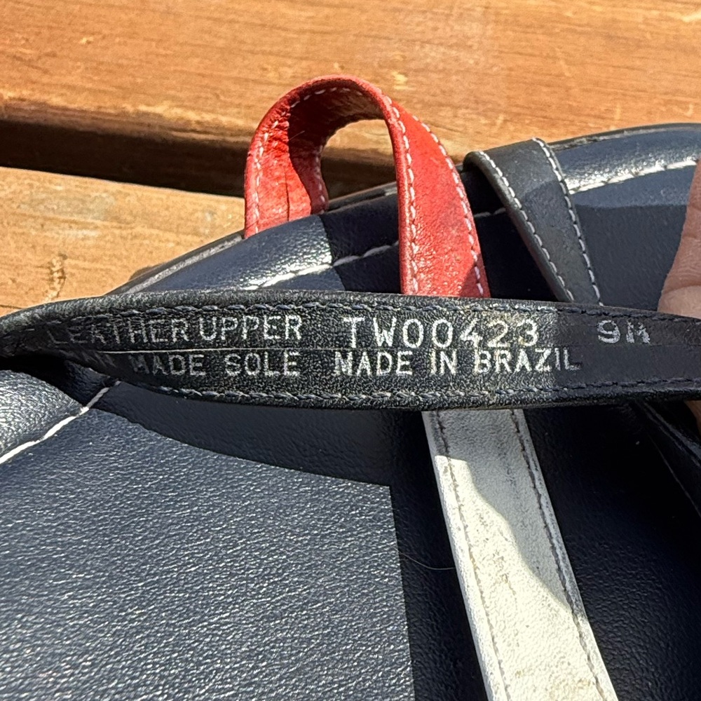 Tommy Hilfiger vintage-style slide sandals - Picture 3 of 6